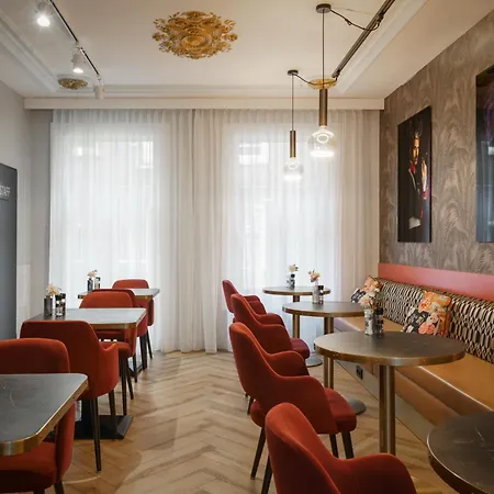 ホテル Krisotel アムステルダム