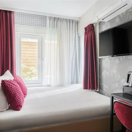 Krisotel 3* Амстердам