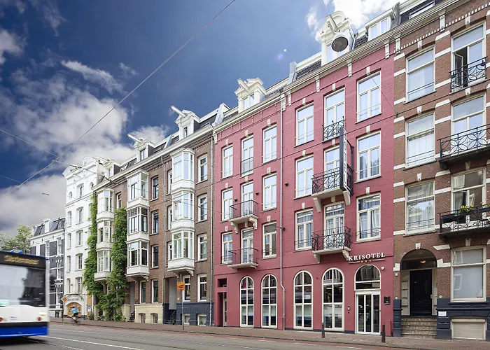 מלון Krisotel 3*