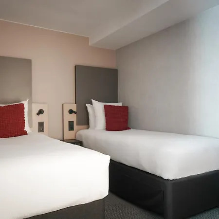 Hotell Krisotel 3*